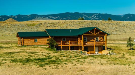 22 Johnson Creek Road, Buffalo, Wyoming 82834, USA