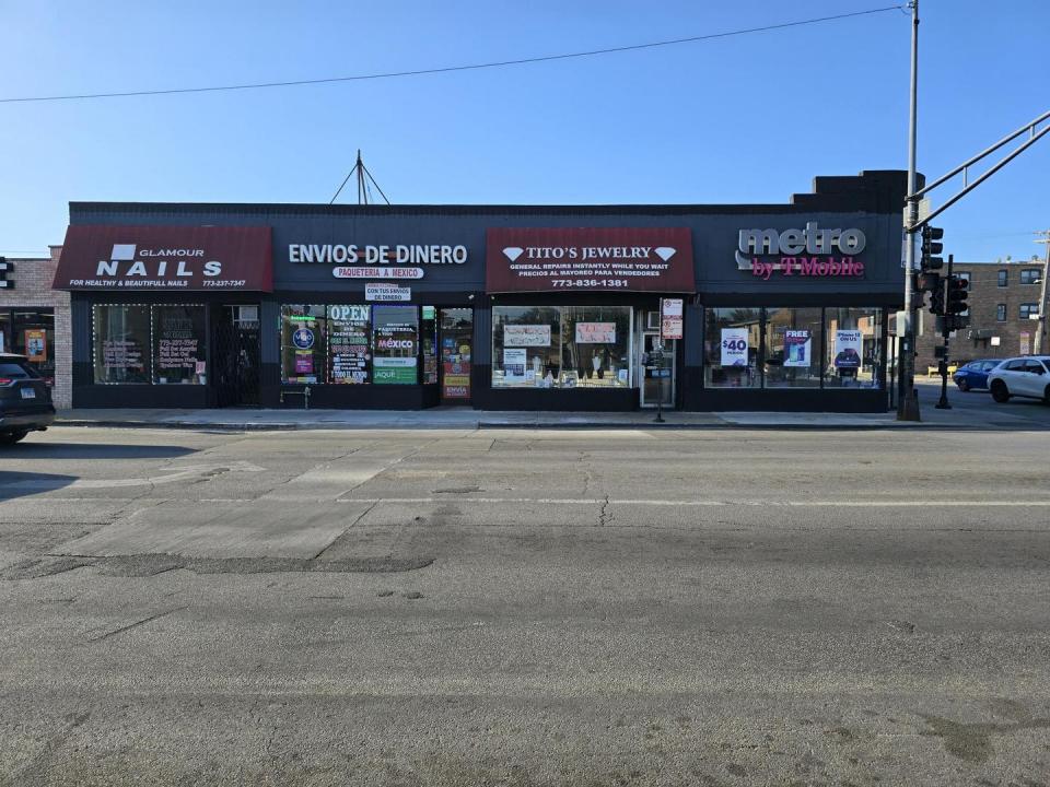 5159 W Diversey Avenue, Chicago, Illinois 60639, HOA KỲ