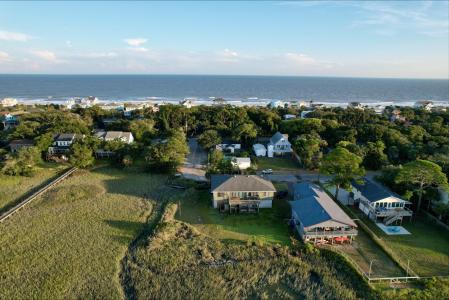 720 E Erie Avenue, Folly Beach, South Carolina 29439, HOA KỲ