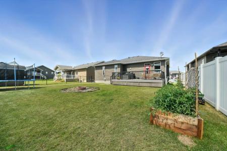 6511 57 STREET, Olds, Alberta T4H 0C6, Canadá