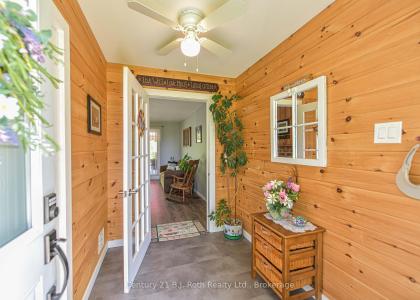 1579 WAINMAN LINE, Severn, Ontario L0K 1E0, Canada