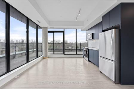 1614 CHARLES STREET, Whitby, Ontario L1N 0P4, Canadá