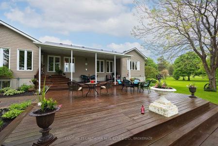 9430 COUNTY 2 ROAD W, Greater Napanee, Ontario K7R 3L1, Canadá