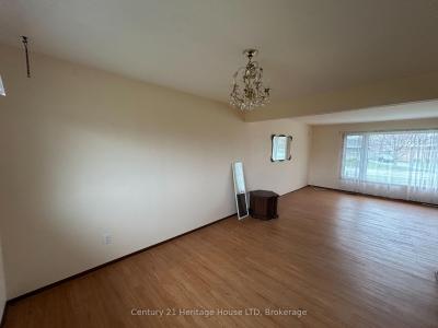 310 ALBANY STREET, Fort Erie, Ontario L2A 1L9, Canada