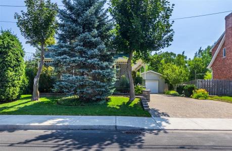 3235 Rue du Collège, Longueuil (Saint-Hubert), Quebec J3Y 5R9, Canada