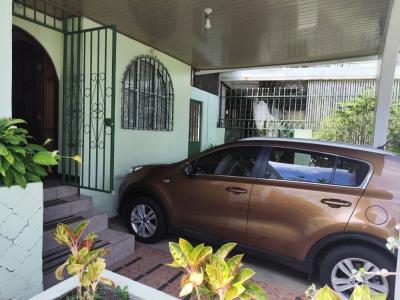 Trans 18 , Rosas San Juan Tibás, San José 00001, 哥斯達尼加