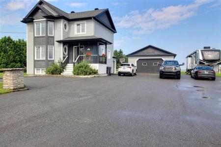 428  Rue Principale, Saint-Antonin, Квебек G0L 2J0, Канада