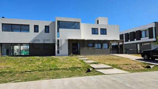 El Deslinde 1360, San Vicente, GBA Sur 00001, 阿根廷