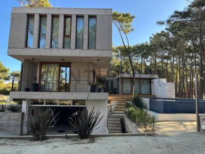 Villarobles, Buenos Aires Costa Atlántica 00001, Argentina