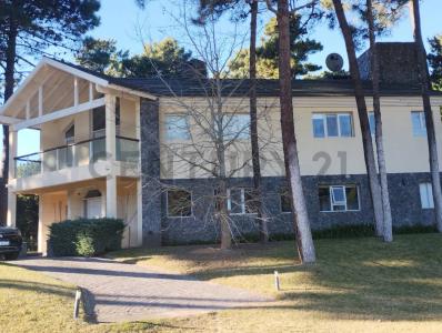 Del Timón y Goleta Hércules 35, Pinamar, Buenos Aires Costa Atlántica 1033, Argentyna