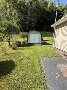 45 Knob Fork Street, Pikeville, Kentucky 41501