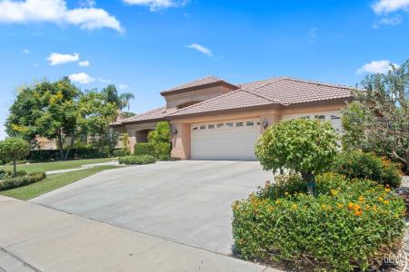 13604 Providence Place, Bakersfield, קליפורניה 93314, ארצות הברית של אמריקה