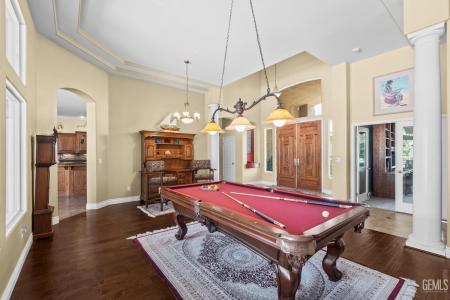 13604 Providence Place, Bakersfield, קליפורניה 93314, ארצות הברית של אמריקה