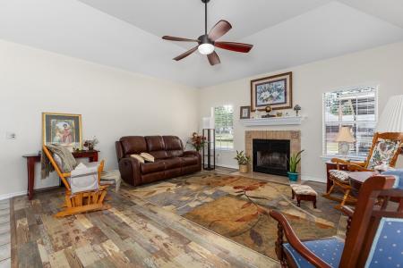 315 White Dove, Lufkin, Texas 75901, Estados Unidos