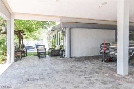 2824 El Toreador Street, Las Vegas, Nevada 89169