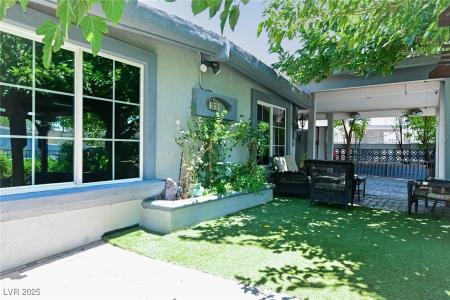 2824 El Toreador Street, Las Vegas, Nevada 89169