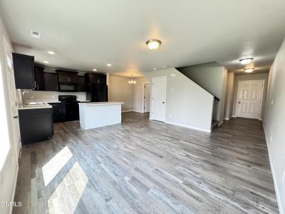 6985 Majestic Loop, Lincoln, North Dakota 58504, USA