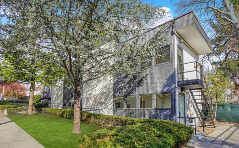 4350 Hylan Blvd #2, Staten Island, ניו יורק 10312, ארצות הברית של אמריקה 