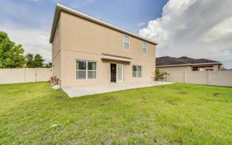 375 Granada Boulevard, DAVENPORT, Florida 33837