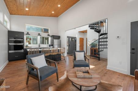 2385 Forge Hideaway Loop, Pigeon Forge, טנסי 37863, ארצות הברית של אמריקה