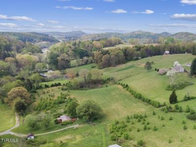 3534 Hwy 11w, Surgoinsville, Tennessee 37873, Estados Unidos