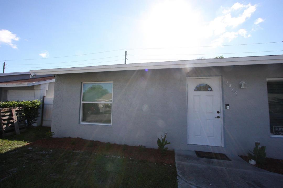 5928 Ithaca Circle W, Lake Worth, Florida 33463, Amerika Birleşik Devletleri