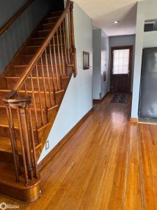 214 E Maple Street, Hubbard, Iowa 50122, Amerika Birleşik Devletleri