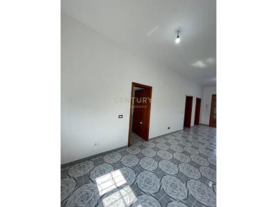 Periferia Shijak, Shijak, Albânia