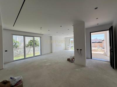 Periferia Shijak, Shijak, Albanien