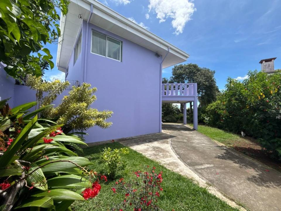  , Uruca Centro Uruca San José, San José 00001, Costa Rica