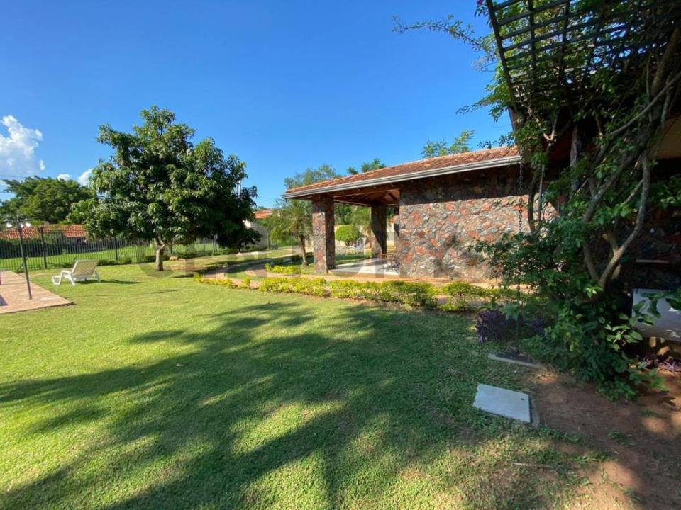 Avda. Guillermo Neuman 999, San Bernardino, Cordillera 00001, Paraguay