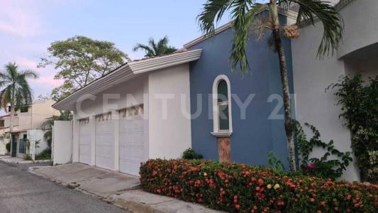 Uxmal 101,, Villahermosa Centro, Tabasco 86037, Mexico