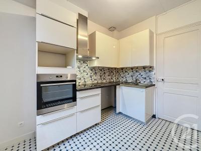 Tours, Centre 37000, France