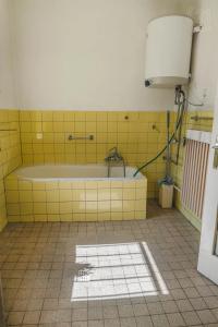 Brod Nad Dyjí, Břeclav 69181, Czech Republic