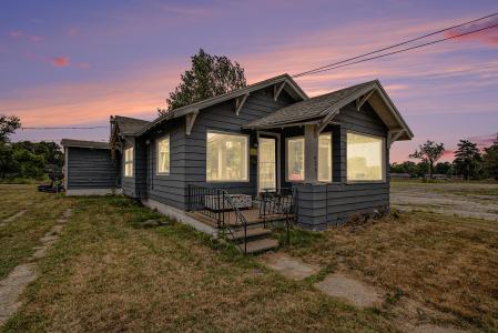 952 Pipestone, Benton Harbor, Michigan 49022, HOA KỲ