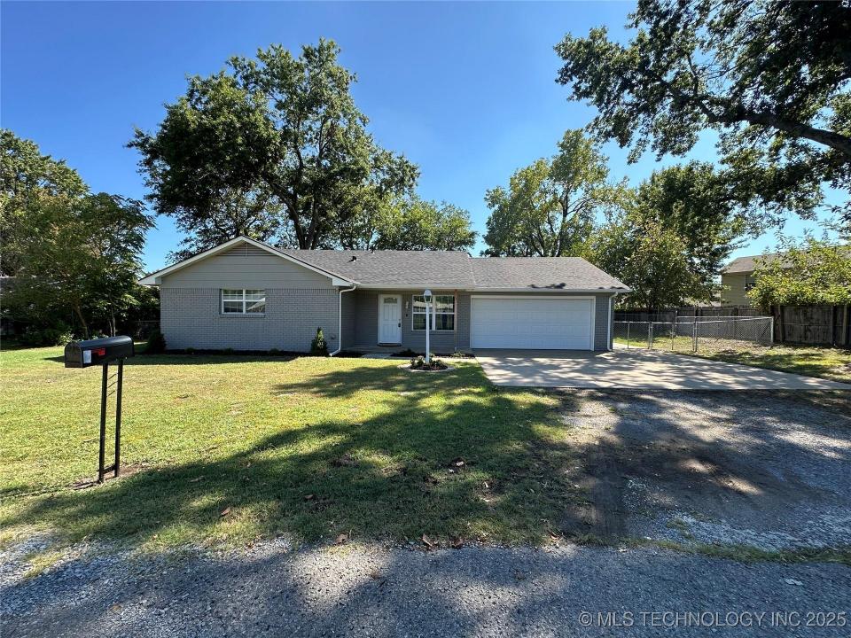 3549 E Okmulgee Street, Muskogee, Oklahoma 74403