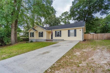 213 Doe Circle , Springfield, Georgia 31329