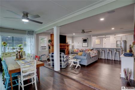 2972 Chautauqua Ave., Ashville, New York 14710, HOA KỲ