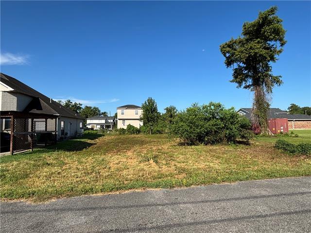 BROADWAY Avenue, Harvey, Louisiana 70058