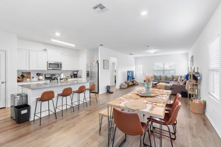 129 Rowdy Yates Way, Jarrell, 德克薩斯州 76537, 美國