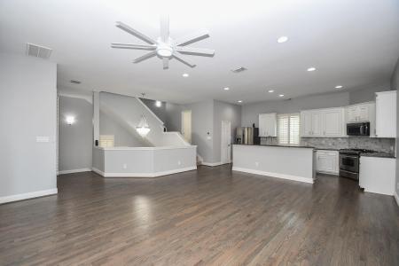 1016 Studer Street, Houston, Texas 77007