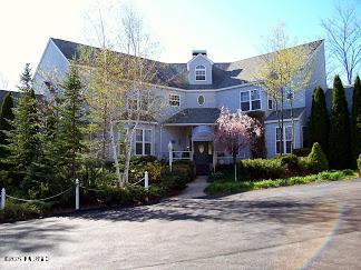 6767 Pleasantview Road, Harbor Springs, Michigan 49740, USA