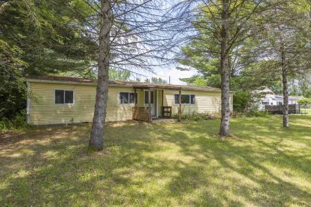 6787 E Valley, Mount Pleasant, Michigan 48858, HOA KỲ