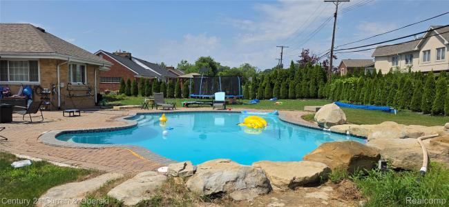 180 Golfcrest Drive, Dearborn, Michigan 48124