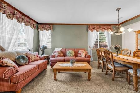 6874 Raspberry Ct., Eastvale, Californie 92880, États-Unis