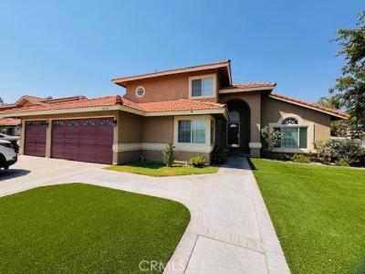 1014 W Jackson Street, Rialto, 加州 92376, 美國