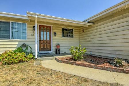 61 Shady Oaks Drive, Watsonville, Califórnia 95076, Estados Unidos