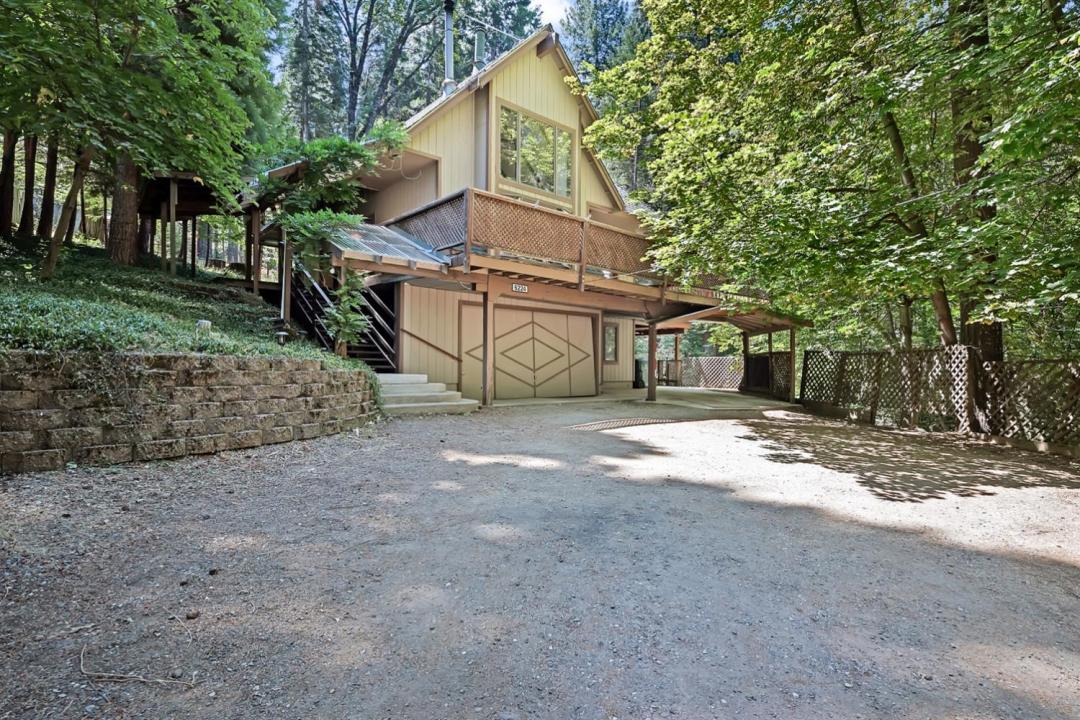 6224 Drop Off Road, Pollock Pines, California 95726, Estados Unidos