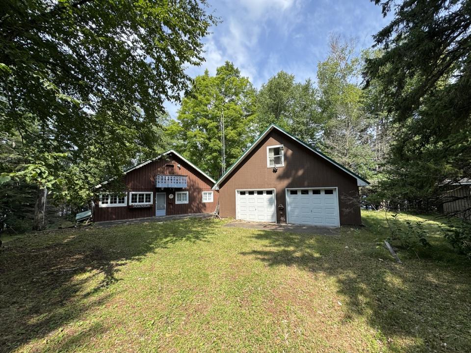 1992W Diamond Rd, Mercer, Wisconsin 54547, Estados Unidos