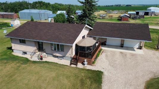 81013 135 ROAD NORTH, Ste Rose Du Lac, Manitoba R0L 1S0, Kanada